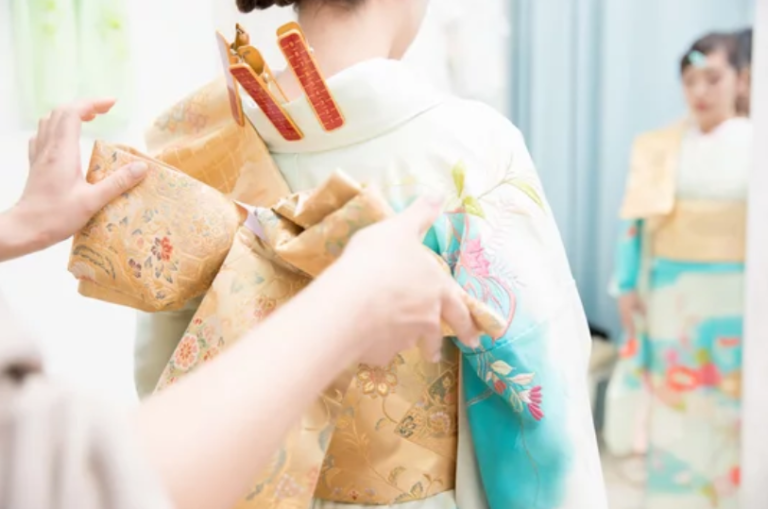 プロのヘアメイク・着付けサポート